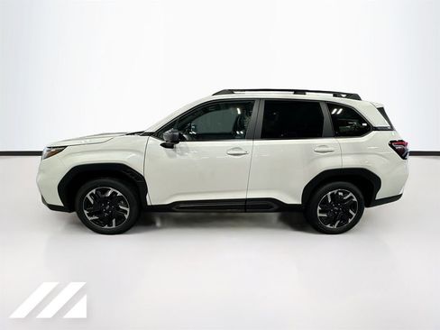 Used 2026 Subaru Forester Limited AWD/4WD image 8