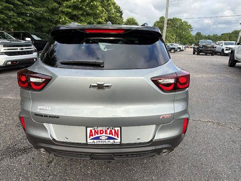 New 2026 Chevrolet TrailBlazer RS w/ Convenience Package FWD image 9