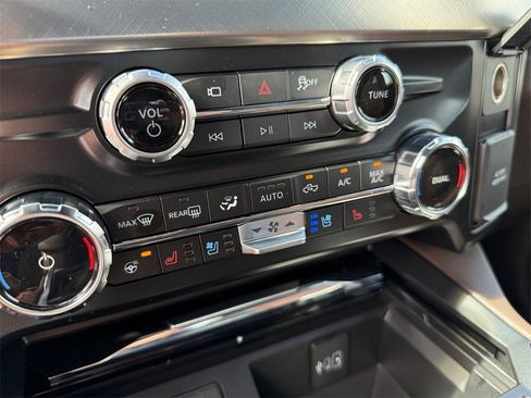 New 2026 Ford F250 King Ranch w/ Chrome Package image 28