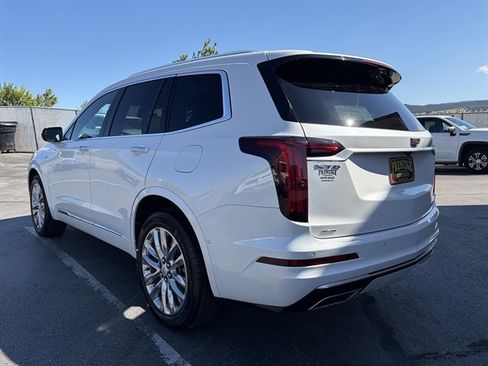 Used 2021 Cadillac XT6 Premium Luxury AWD/4WD image 8