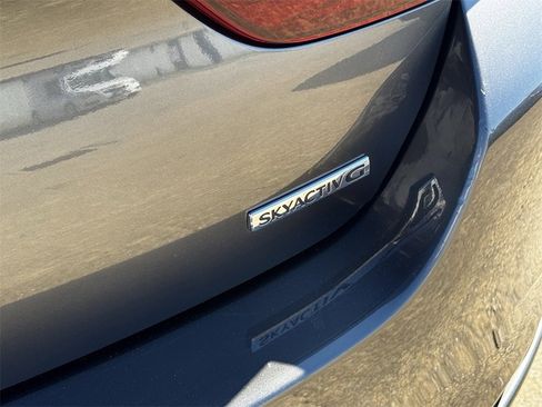Used 2024 MAZDA MAZDA3 s image 13