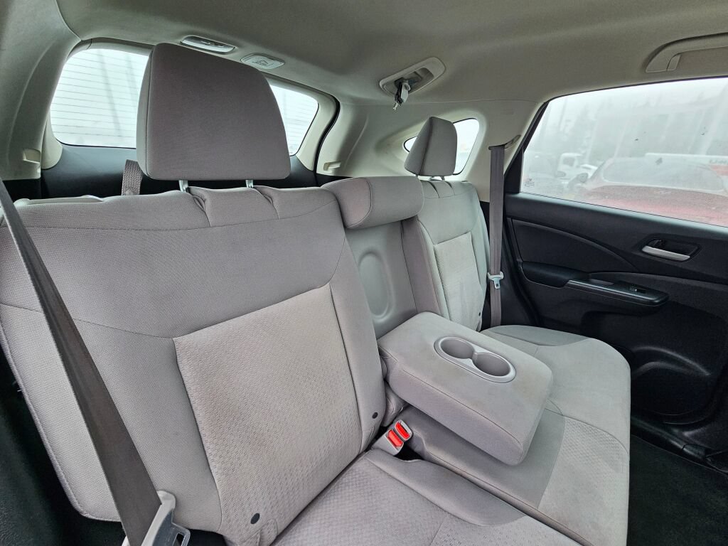 Used 2016 Honda CR-V LX image 29