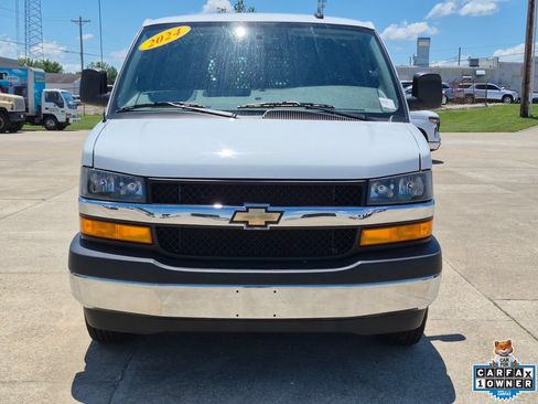 Certified 2024 Chevrolet Express 2500 w/ Driver Convenience Package RWD image 2