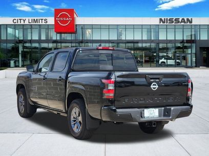 New 2027 Nissan Frontier SV w/ SV Convenience Package