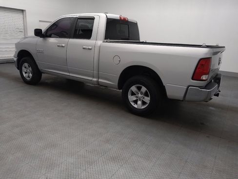 Used 2018 RAM 1500 Classic SLT AWD/4WD image 3