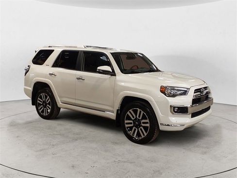 Used 2022 Toyota 4Runner Limited image 7