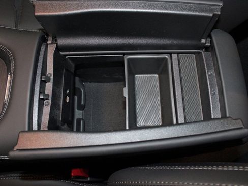 Certified 2025 Mercedes-Benz GLE 53 AMG 4MATIC Coupe image 27