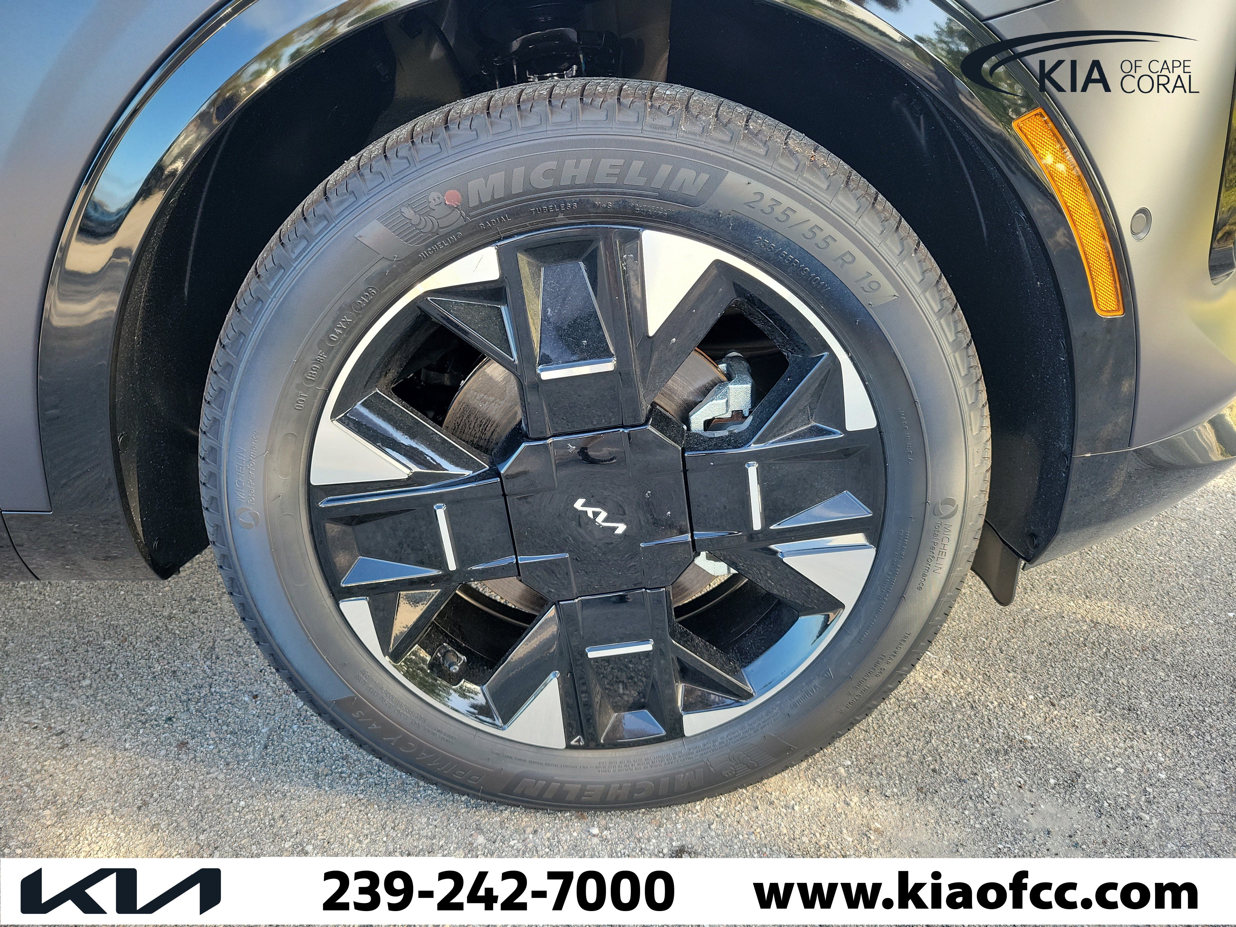 New 2027 Kia Sportage SX FWD image 7