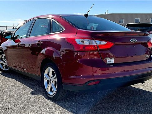 Used 2014 Ford Focus SE image 5