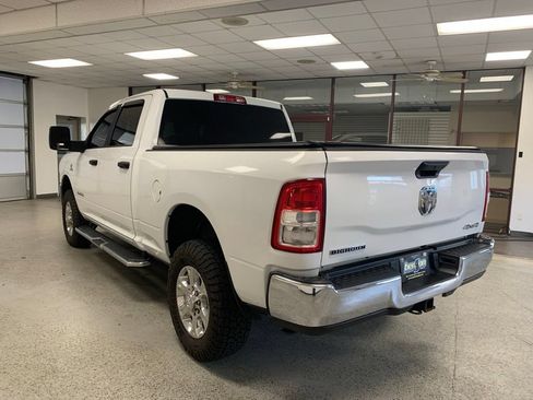 Used 2024 RAM 2500 Big Horn AWD/4WD image 3
