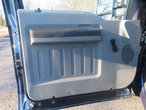 Used 2016 Ford F250 XL image 13