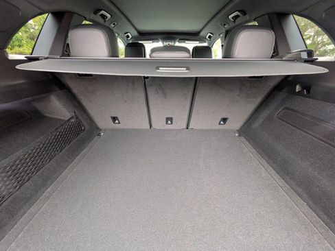 Certified 2025 Porsche Cayenne image 22