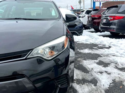 Used 2016 Toyota Corolla LE image 4