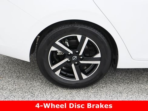 Used 2025 Nissan Sentra SV image 6