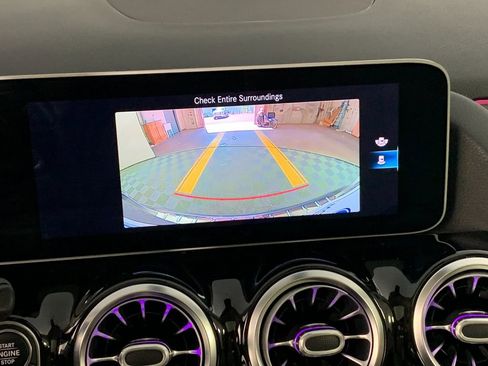 Used 2021 Mercedes-Benz GLA 250 image 26