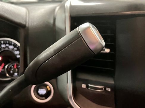 Used 2022 RAM 3500 Big Horn image 22