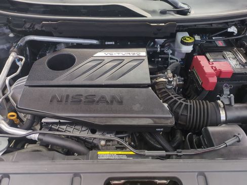Used 2023 Nissan Rogue S AWD/4WD image 28