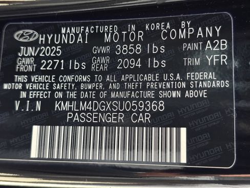 Certified 2025 Hyundai Elantra Sport FWD image 32
