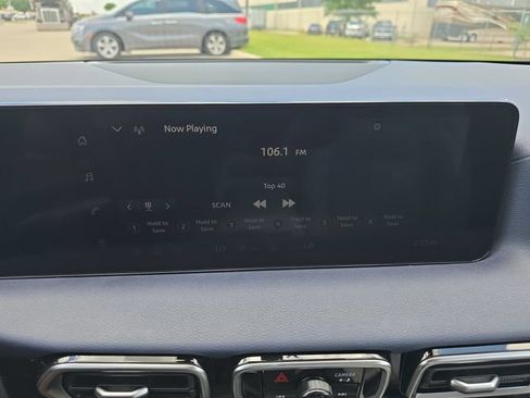 New 2026 Nissan Sentra SL FWD image 8