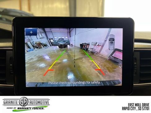 Used 2023 Ford Explorer XLT w/ Equipment Group 202A AWD/4WD image 20