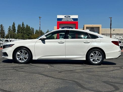 Used 2019 Honda Accord LX image 6