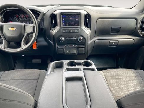 Used 2021 Chevrolet Silverado 1500 Custom AWD/4WD image 10