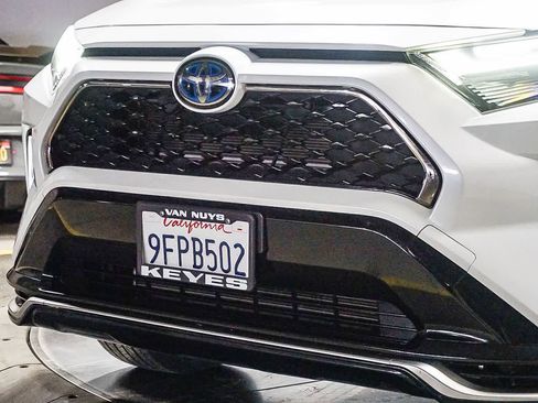 Used 2023 Toyota RAV4 XSE w/ Weather Package AWD/4WD image 5