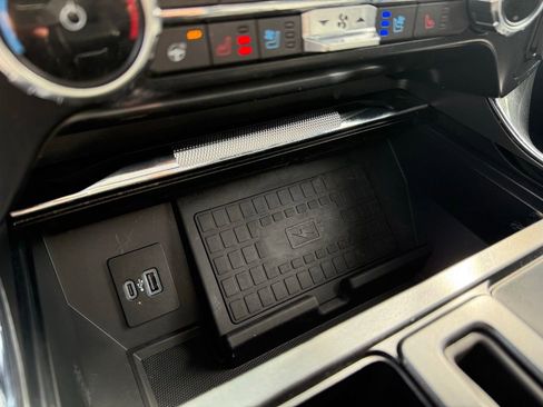 Used 2022 Ford F150 Lariat w/ Equipment Group 502A High image 26