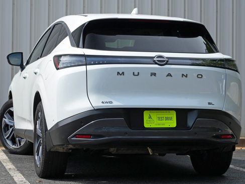 Used 2025 Nissan Murano SL AWD/4WD image 5