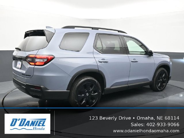 Used 2026 Honda Pilot Black Edition image 6