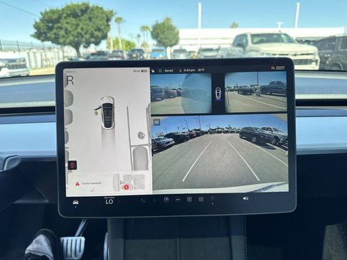 Used 2024 Tesla Model Y Performance AWD/4WD image 20