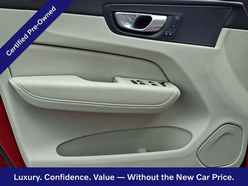 Certified 2024 Volvo XC60 B5 Plus w/ Climate Package AWD/4WD image 14