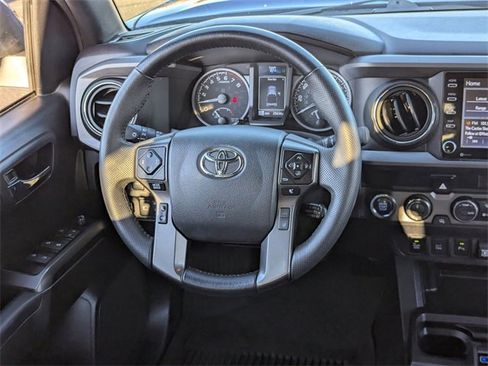 Used 2023 Toyota Tacoma TRD Sport image 15
