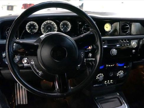 Used 2009 Rolls-Royce Phantom Coupe image 31