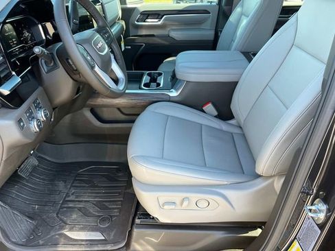 New 2025 GMC Sierra 2500 SLT w/ SLT Premium Package AWD/4WD image 23