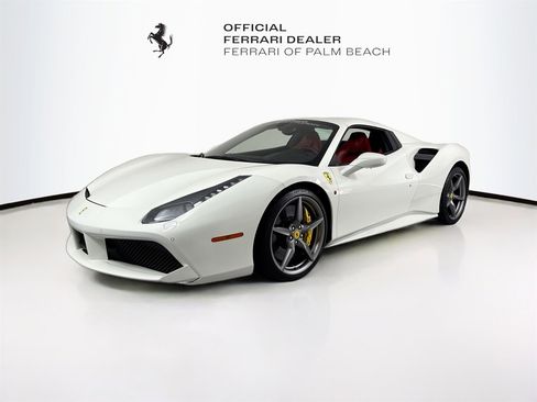 Certified 2018 Ferrari 488 Spider image 3