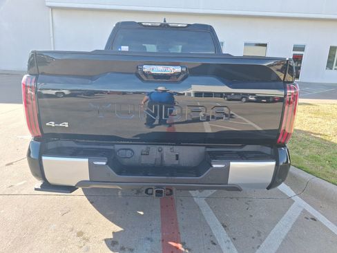 Used 2023 Toyota Tundra Limited image 6