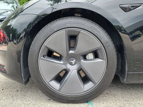 Used 2023 Tesla Model 3 Standard Range RWD image 2
