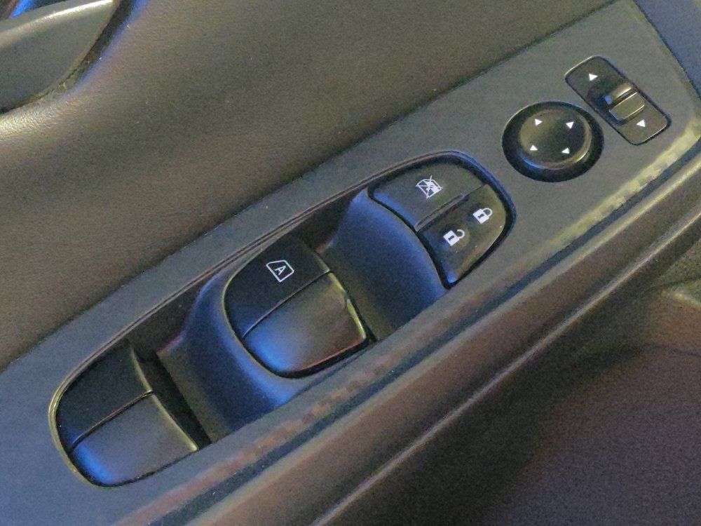 Used 2024 Nissan Sentra S FWD image 27