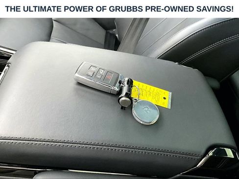 Used 2025 Land Rover Range Rover Sport SE AWD/4WD image 13