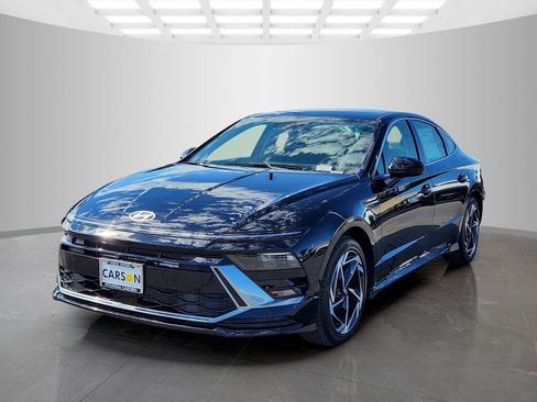 New 2026 Hyundai Sonata SEL FWD image 3