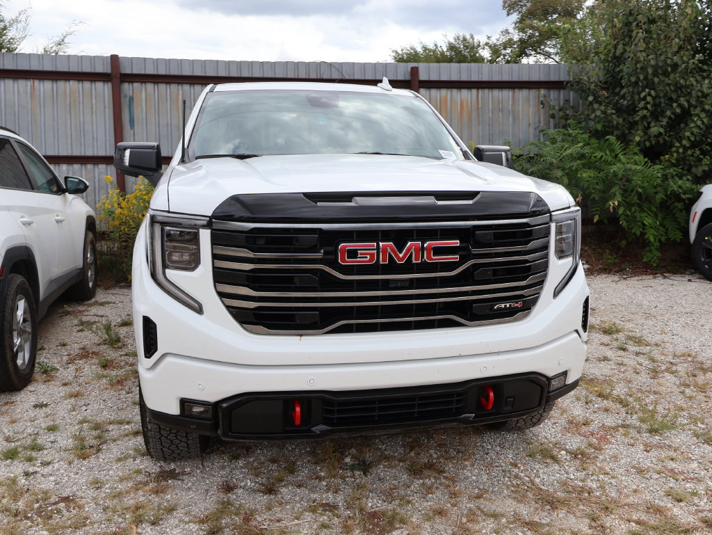 Used 2026 GMC Sierra 1500 AT4 w/ AT4 Premium Package AWD/4WD image 19