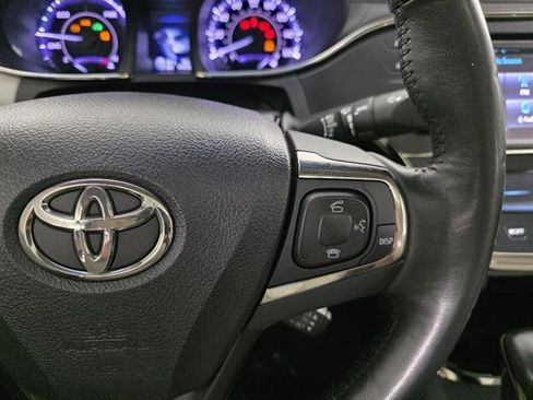 Used 2015 Toyota Avalon Limited image 29