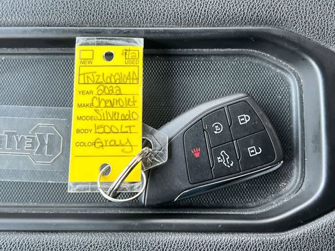 Used 2022 Chevrolet Silverado 1500 LT image 35