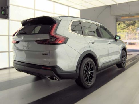 Used 2025 Honda CR-V Sport image 3