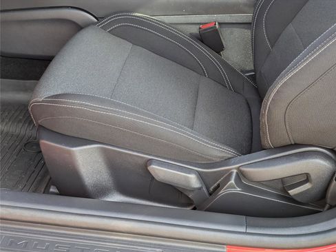 Used 2025 Ford Mustang Coupe image 26