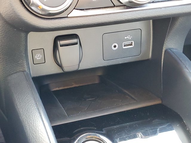 Certified 2024 Nissan Versa SV FWD image 16