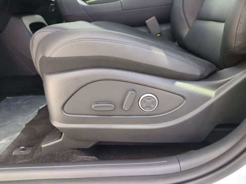 New 2026 Hyundai Palisade Limited FWD image 16