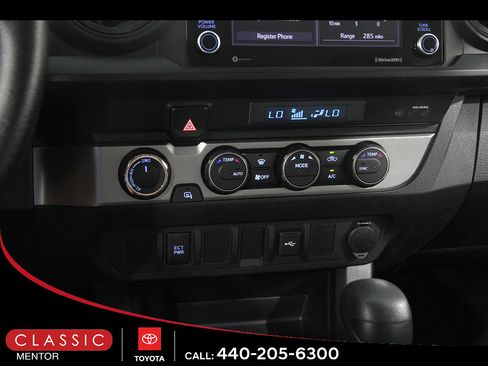 Certified 2021 Toyota Tacoma SR AWD/4WD image 11