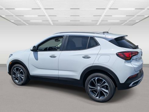 Used 2020 Buick Encore GX Select image 3